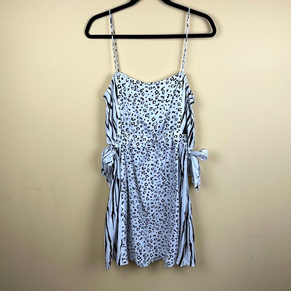 NEW Asos Mixed Print Sundress Fit & Flare Dress 8 - Picture 9 of 9